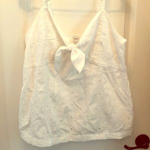 Cute Old Navy Top NEW without tags